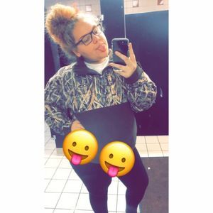 Meet your Posher, Harley lane